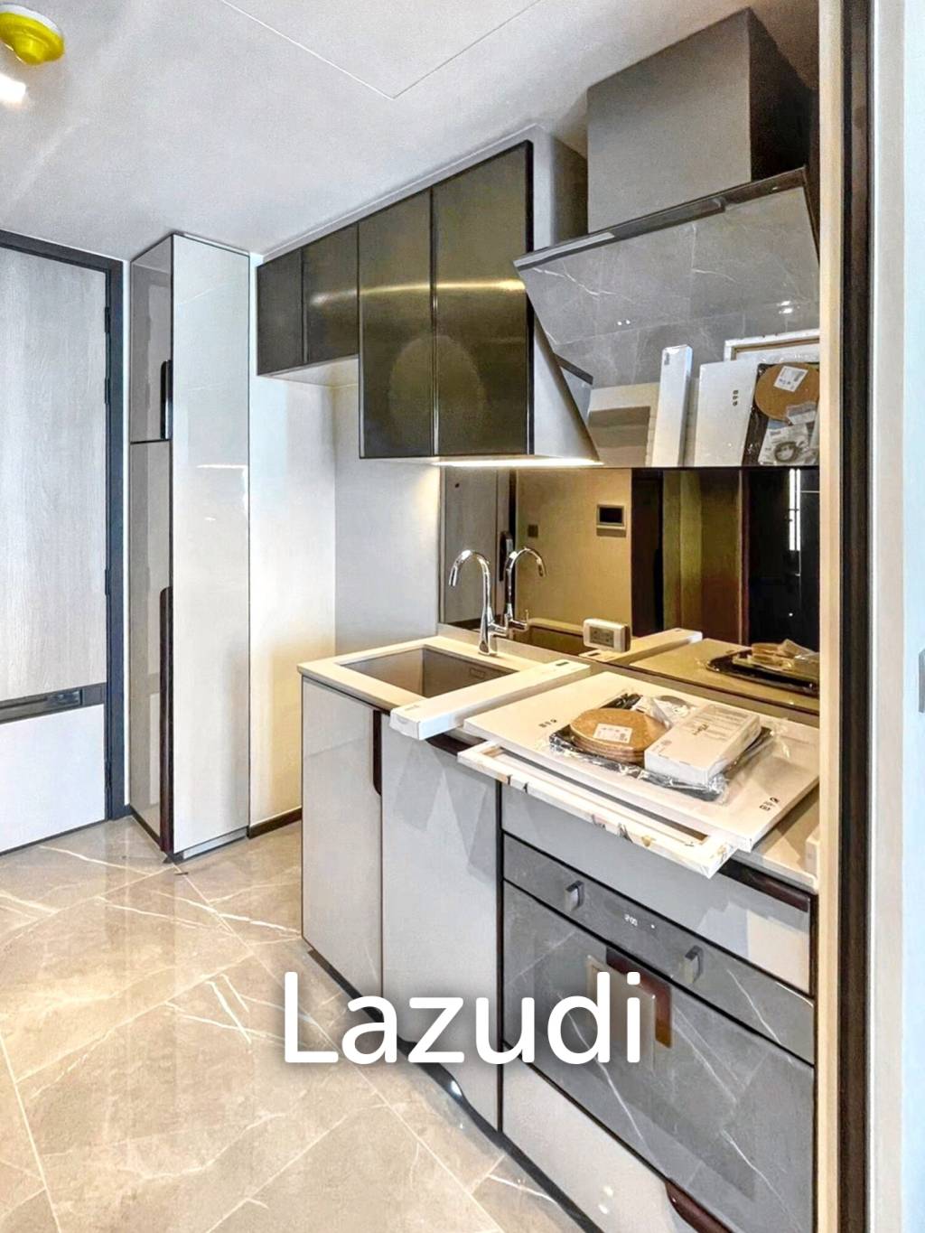 1 Bed 1 Bath 30 SQ.M The Reserve Sukhumvit 61