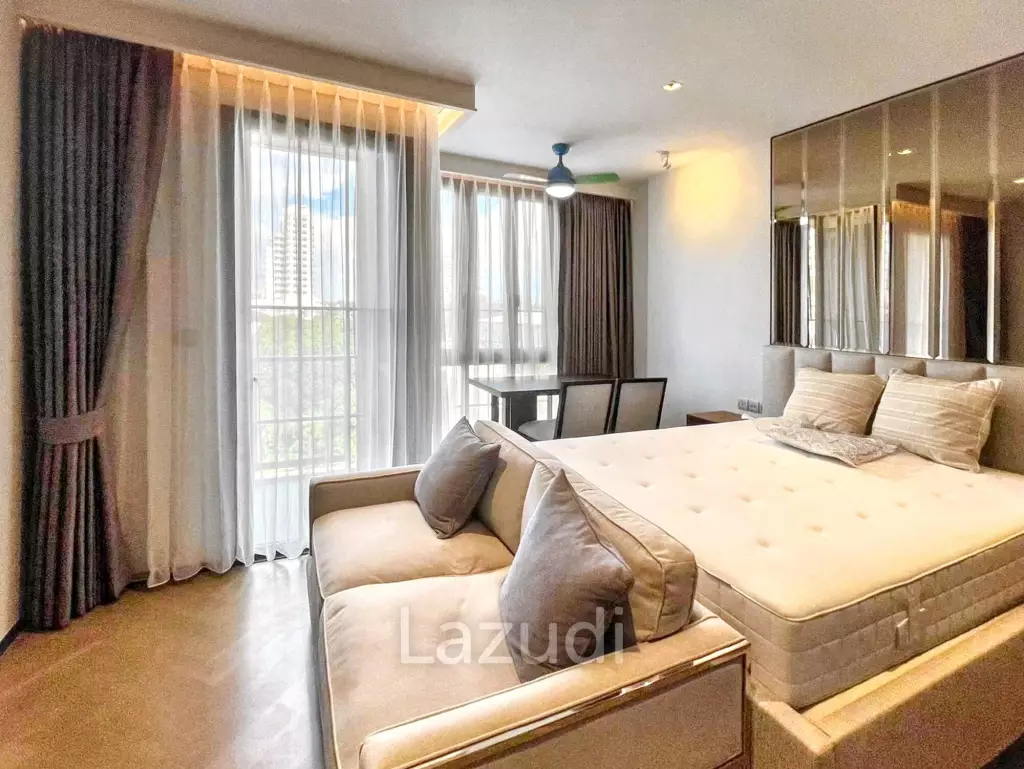 1 Bed 1 Bath 30 SQ.M The Reserve Sukhumvit 61