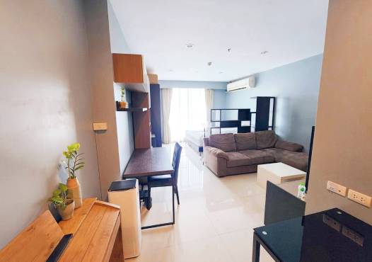 43 Sqm Condo