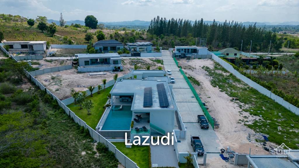 VALLEY HILL : Modern Luxury 3 Bed Pool Villa - OFF PLAN