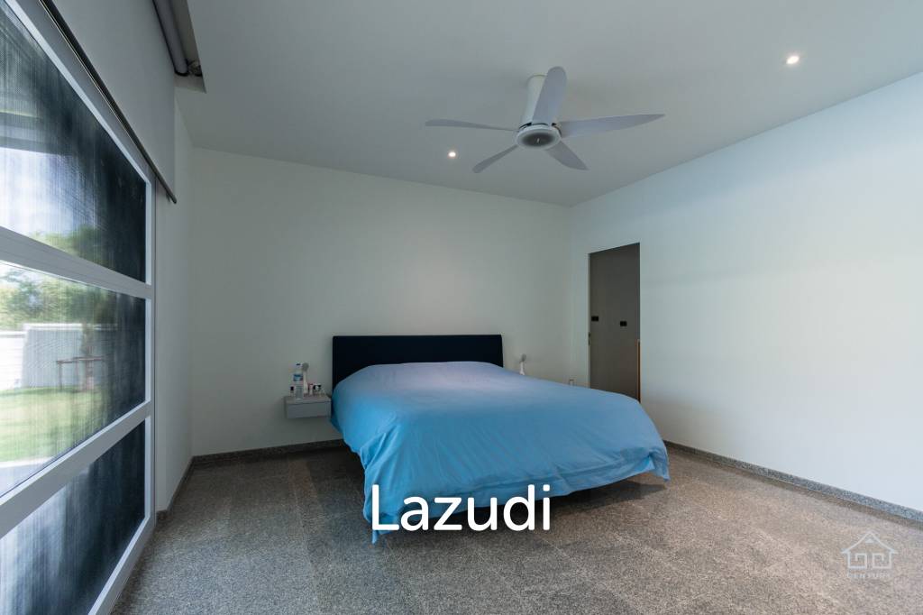 VALLEY HILL : Modern Luxury 3 Bed Pool Villa - OFF PLAN