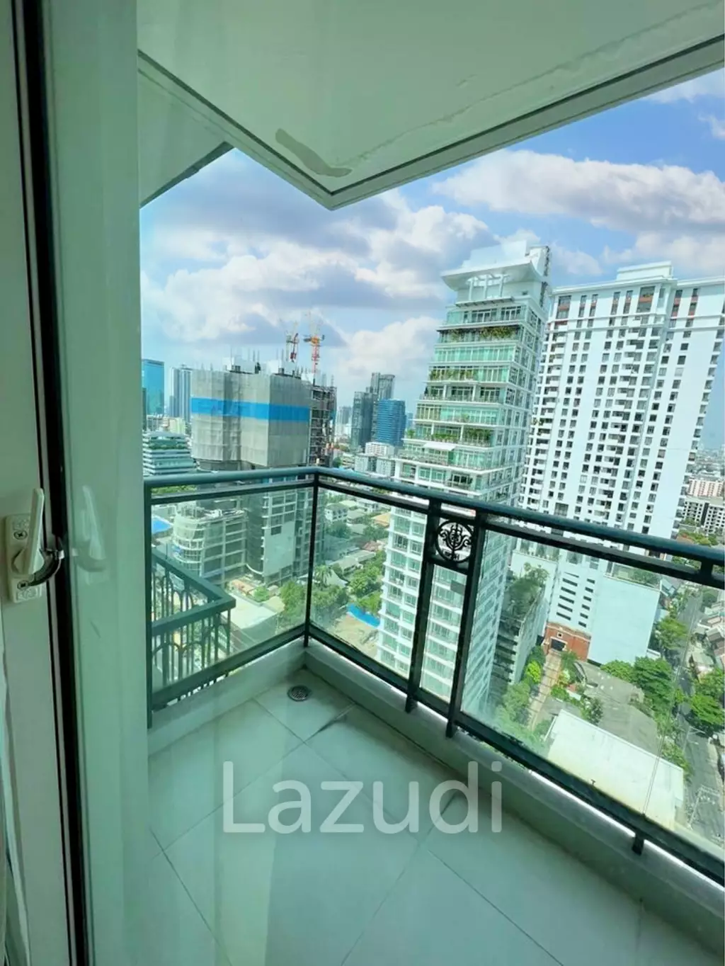 2 Bedroom 2 Bathroom 85 SQ.M Ivy Thonglor