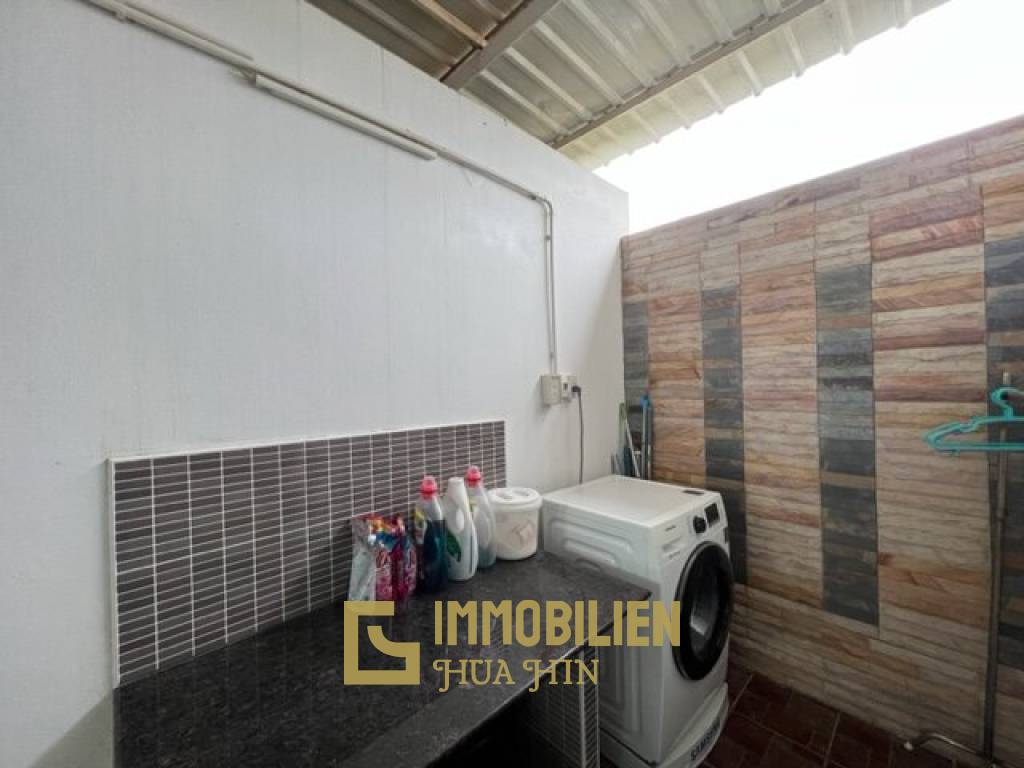 1,328 metro cuadrado 3 ` 3 Baño Villa de Venta