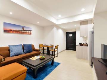 1 Bed 1 Bath 50 SQ.M Aspira Ruamrudee Residence