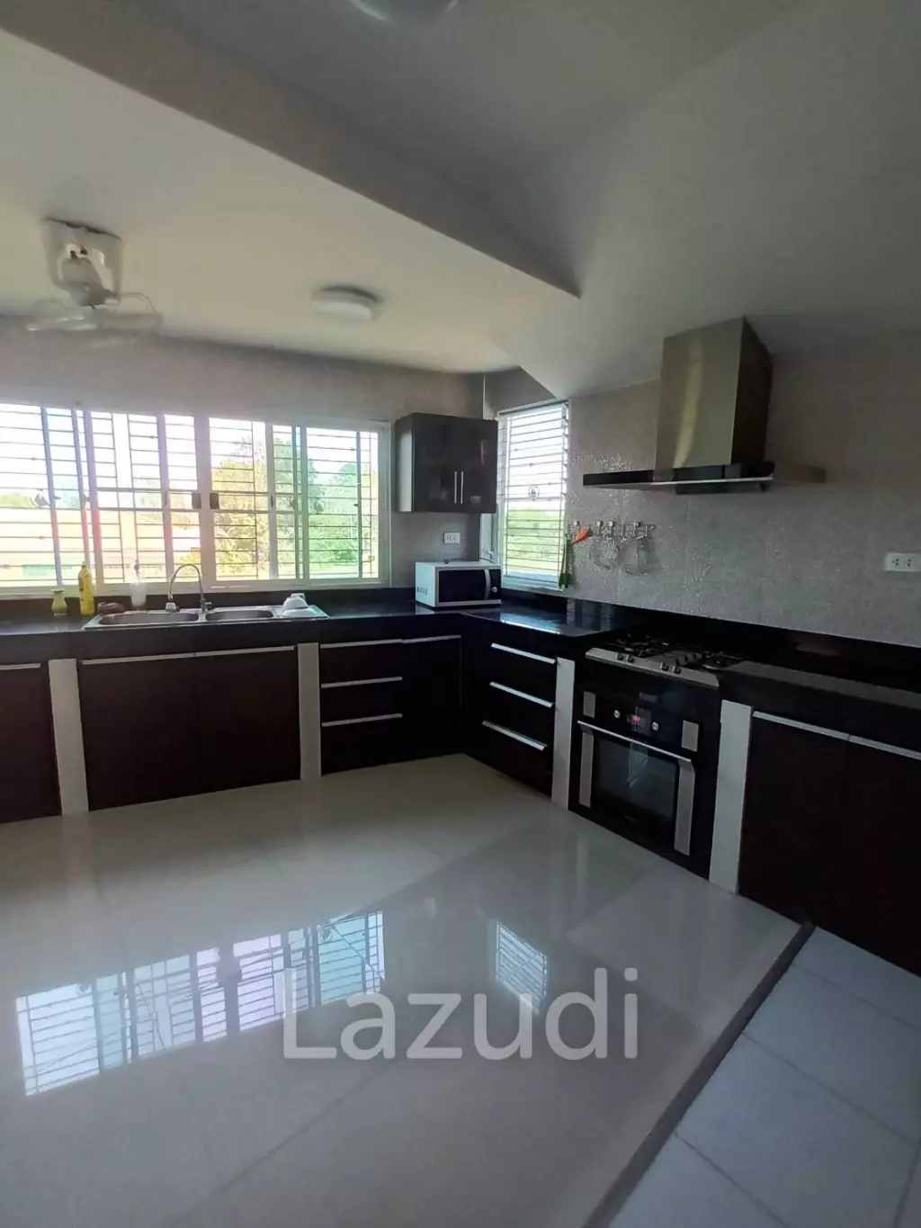 Two Bedroom House For Sale + Rent In Rattanakorn Village 10