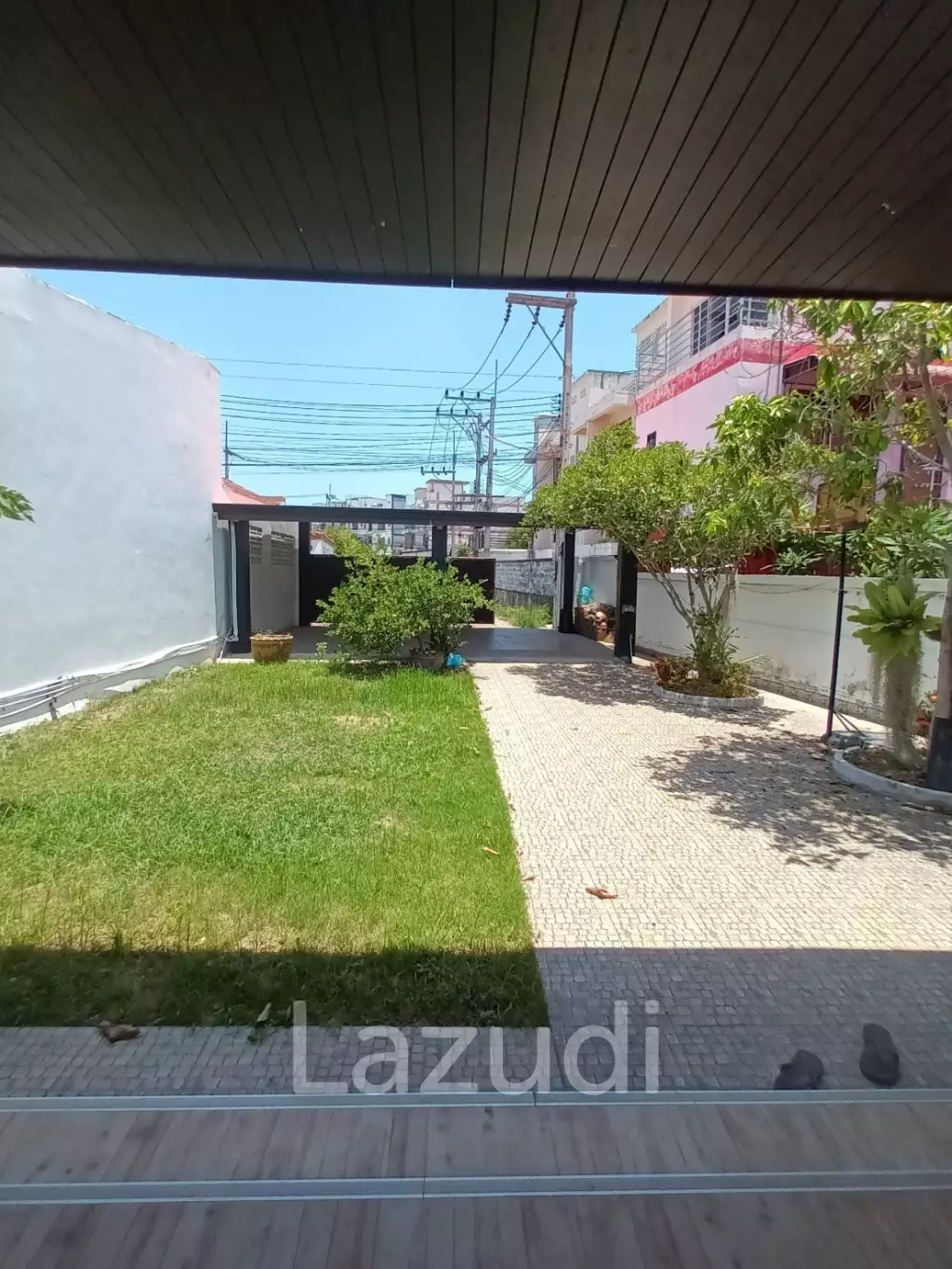 Two Bedroom House For Sale + Rent In Rattanakorn Village 10