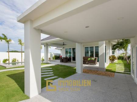 Baan Phu Thara Mountainside - Luxury 3 Bedroom Pool Villas - New Development