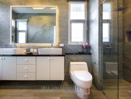 Baan Phu Thara Mountainside - Luxury 3 Bedroom Pool Villas - New Development