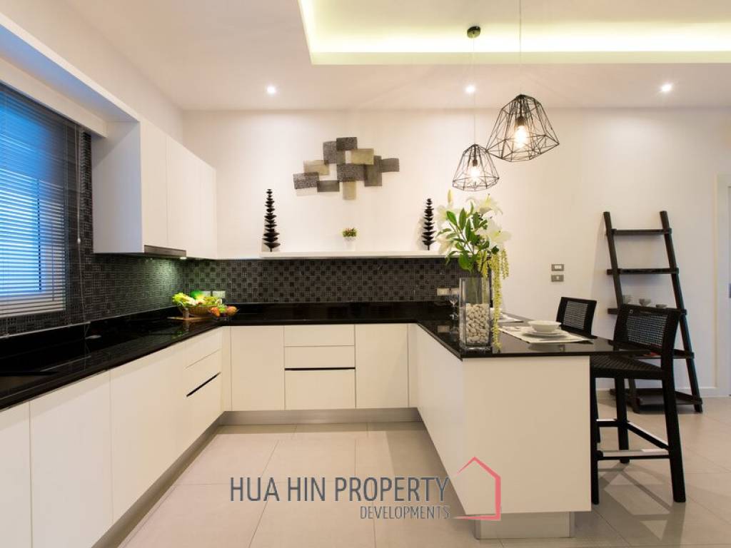Baan Phu Thara Mountainside - Luxury 3 Bedroom Pool Villas - New Development