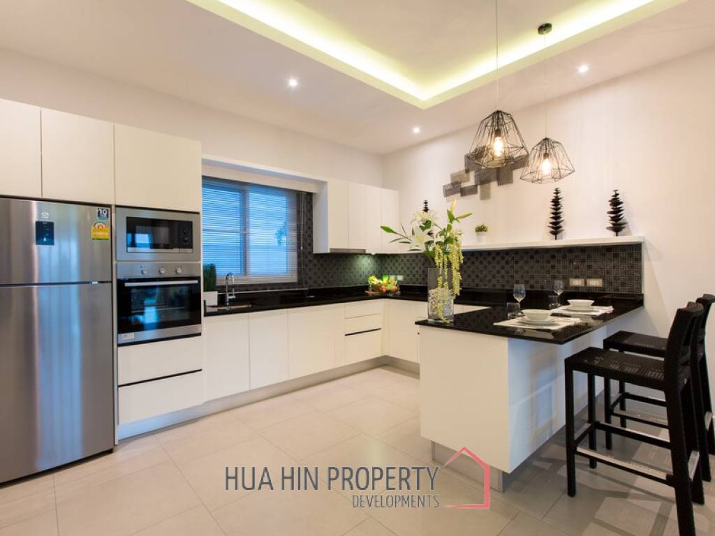 Baan Phu Thara Mountainside - Luxury 3 Bedroom Pool Villas - New Development