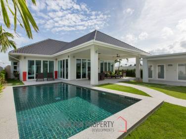 Baan Phu Thara Mountainside - Luxury 3 Bedroom Pool Villas - New Development