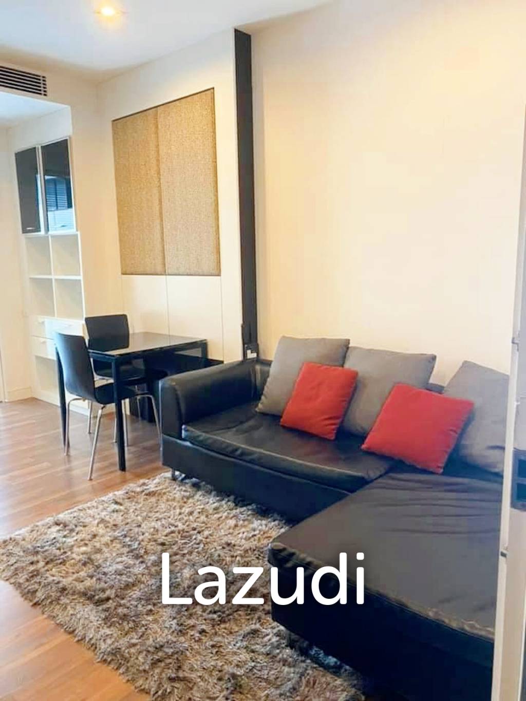 1 Bed 1 Bath 47 SQ.M The Room Sukhumvit 62