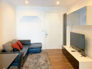 1 Bed 1 Bath 47 SQ.M The Room Sukhumvit 62