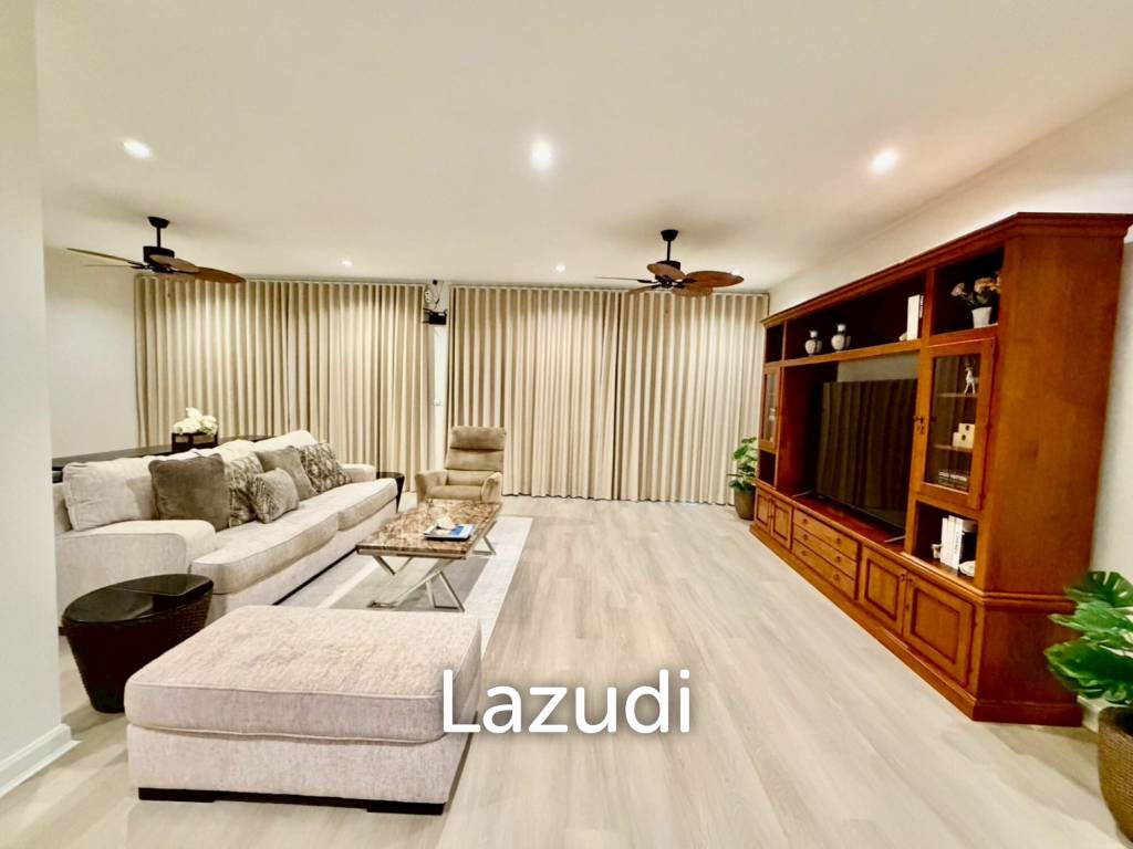 GOLF VILLAGE : 3 bed great value pool villa