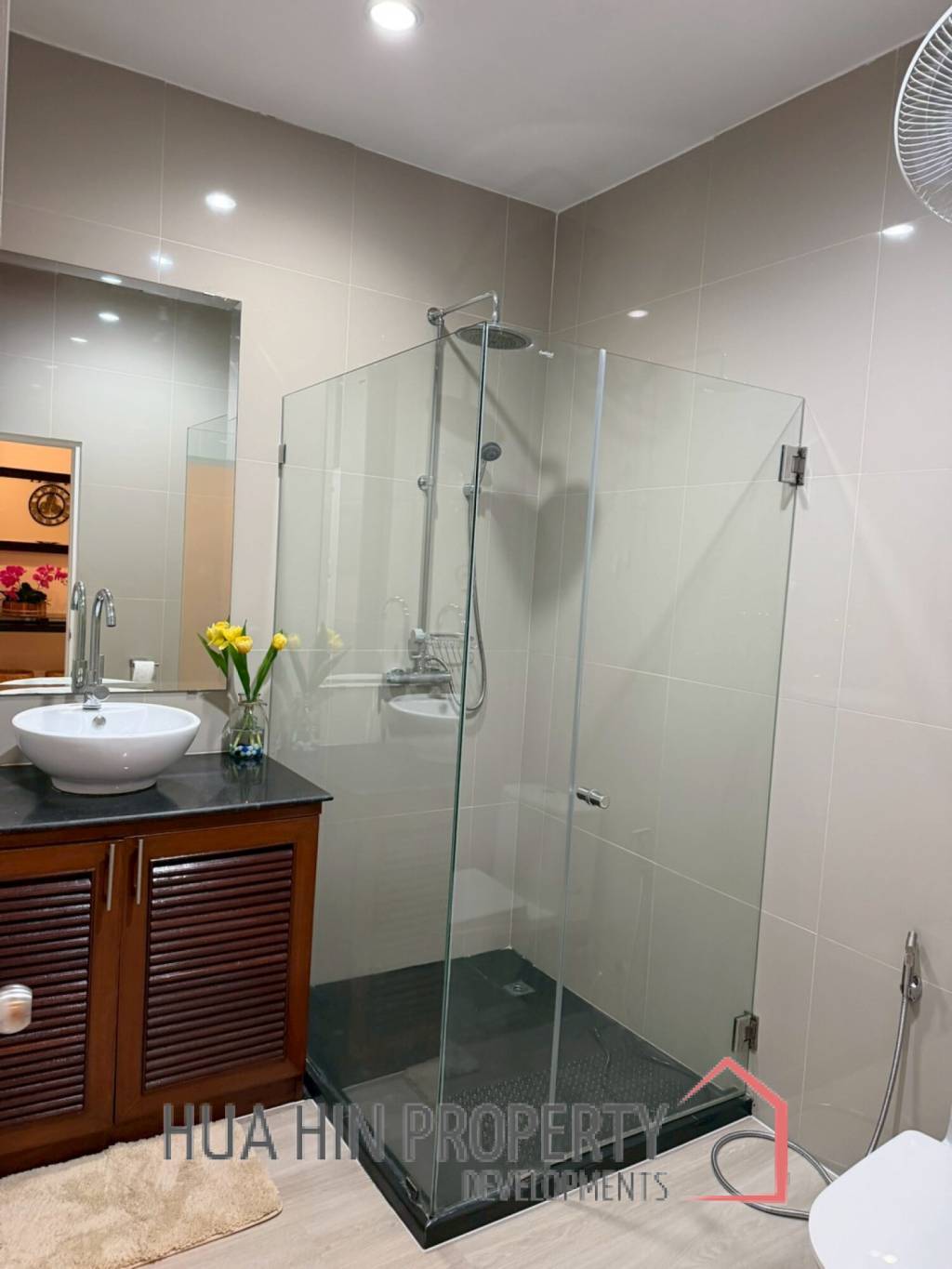 GOLF VILLAGE : 3 bed great value pool villa