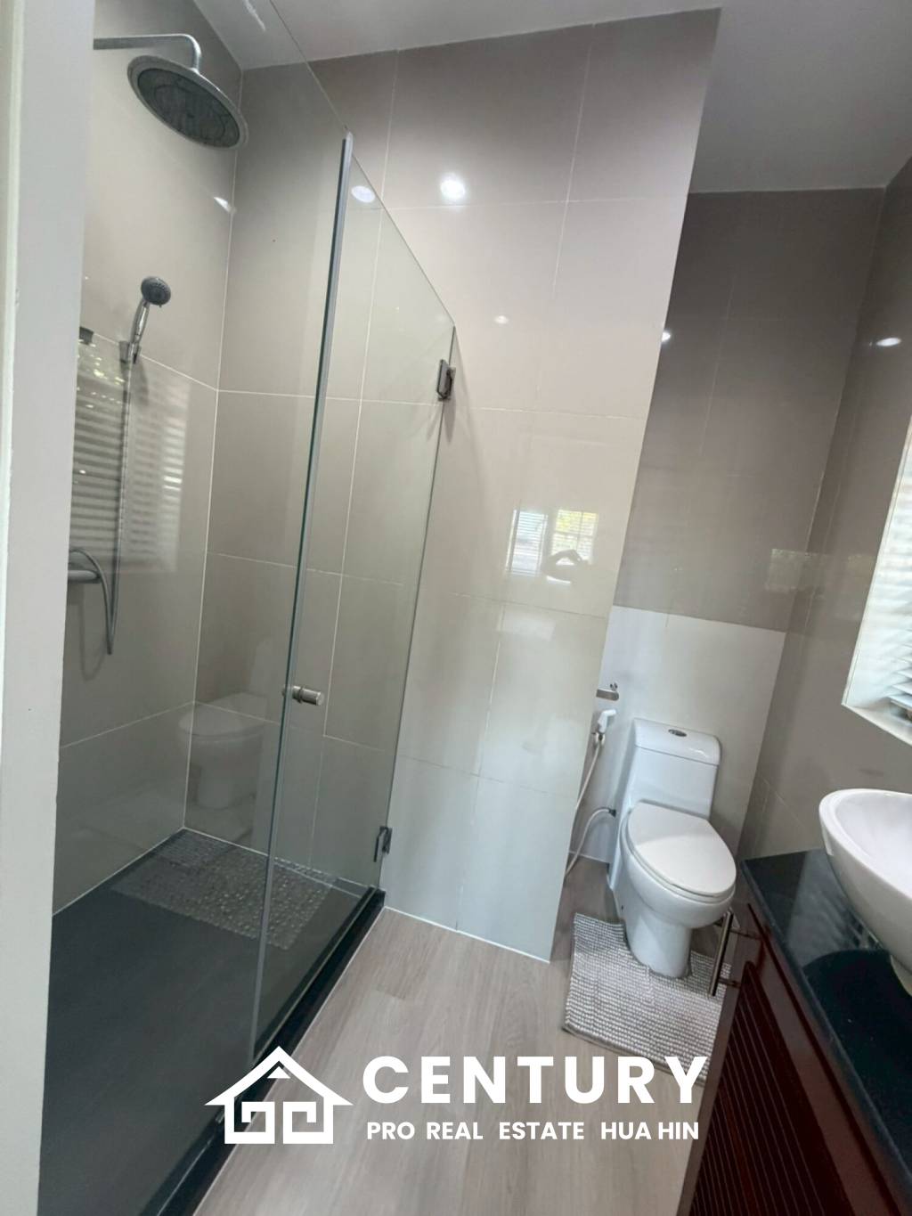 Вилла 700 кв.м. 3 Кровать 3 Ванна