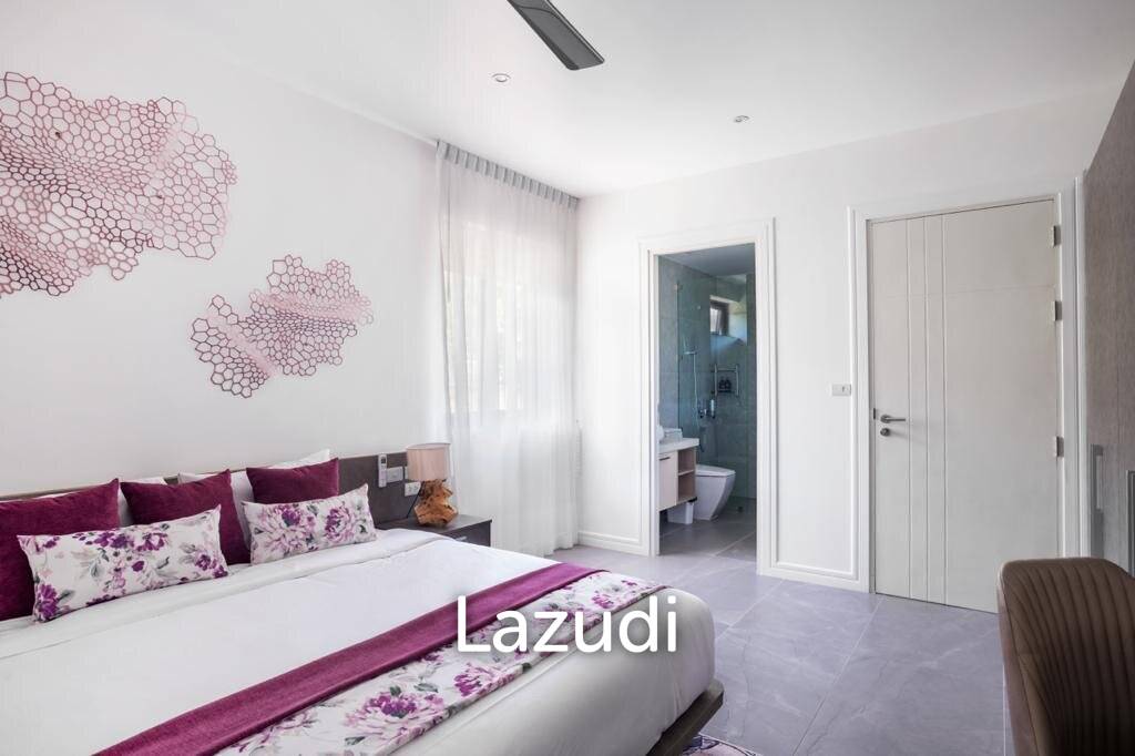 Spacious Luxury Villa at Thongson Beach