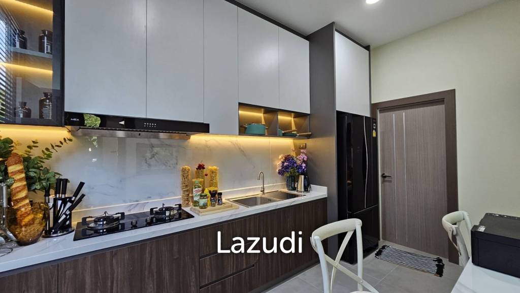 4 Bed 4 Bath 240 SQ.M. Tamaraind Village