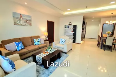 3 Bed 3 Bath 291 SQ.M Piyathip Place