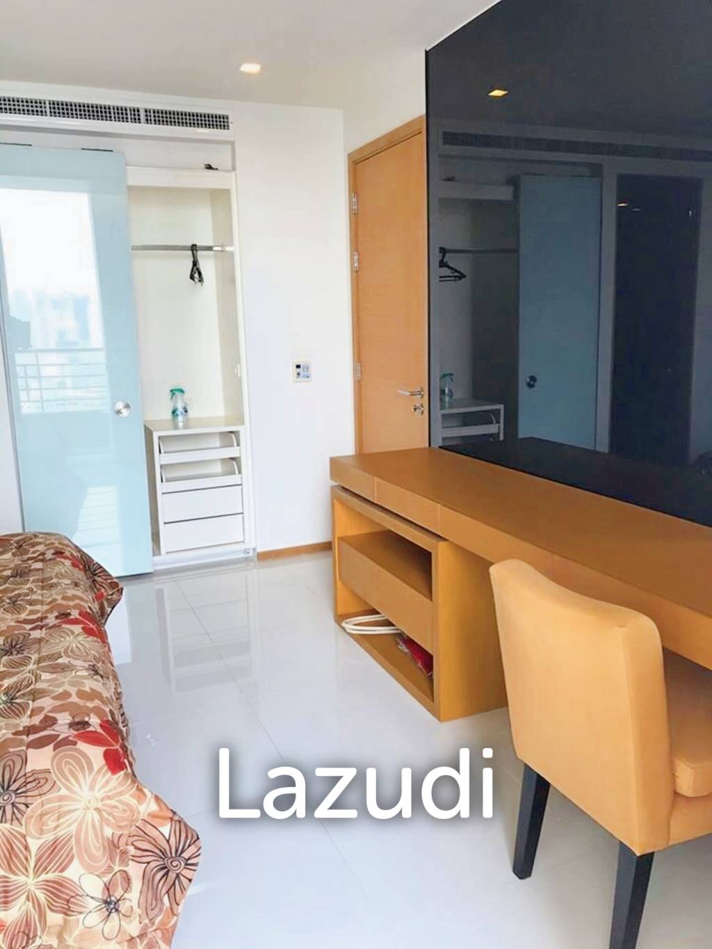 1 Bed 1 Bath 68 SQ.M Sathorn Prime Residence