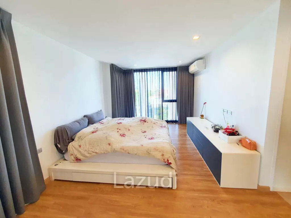 3 Bed 385 SQ.M Home Office Glam by Asset Wise