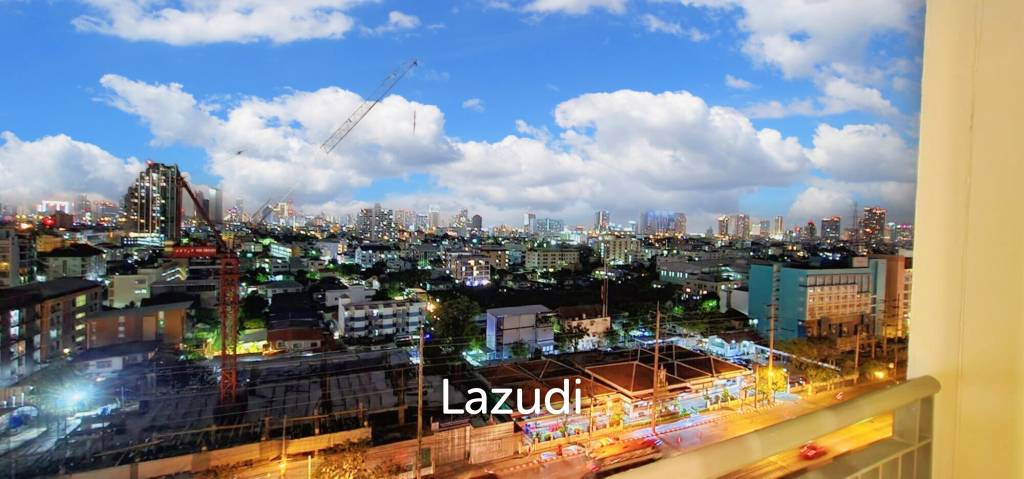 1 Bed 1 Bath 60 SQ.M Life @ Ratchada - Suthisan