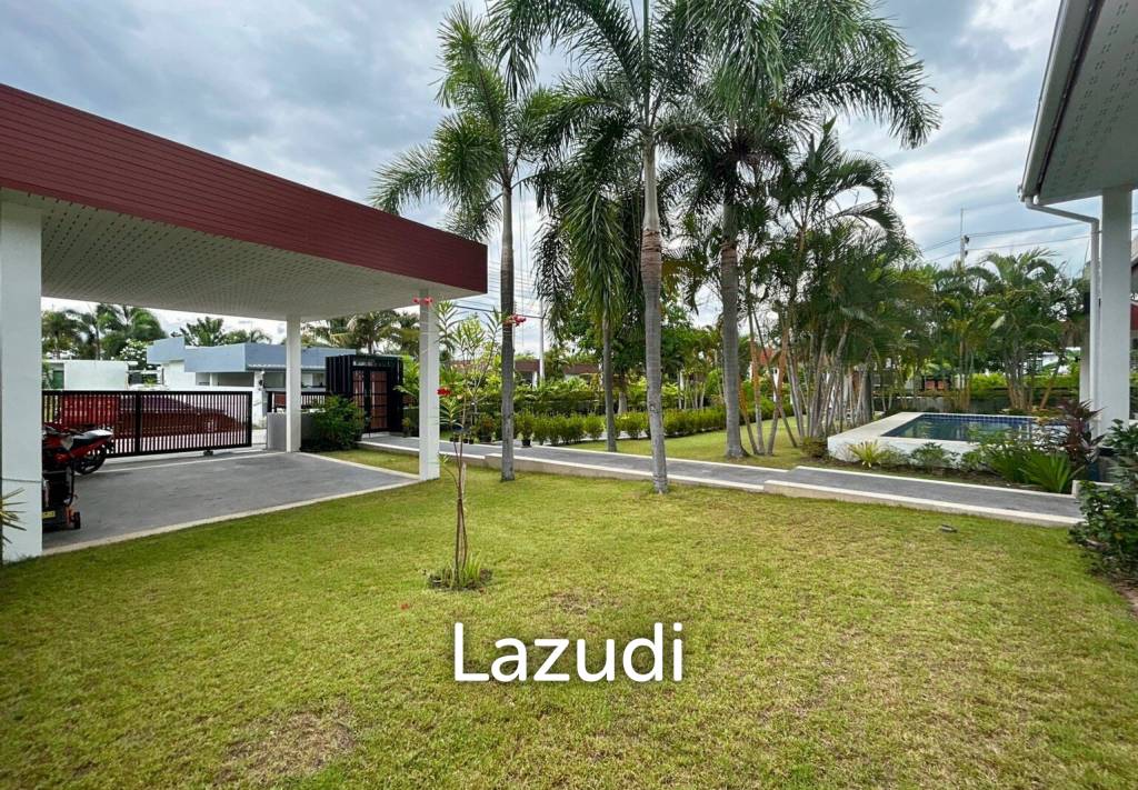 BLACK LOTUS : Quality 4 Bed Pool Villa