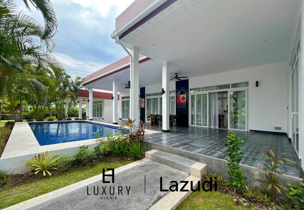 BLACK LOTUS : Quality 4 Bed Pool Villa