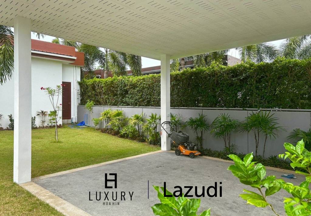 BLACK LOTUS : Quality 4 Bed Pool Villa