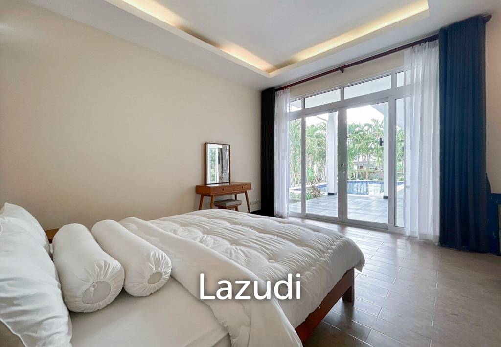 BLACK LOTUS : Quality 4 Bed Pool Villa