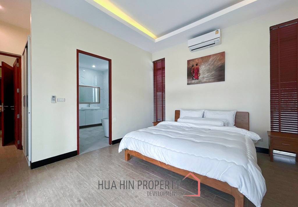 BLACK LOTUS : Quality 4 Bed Pool Villa