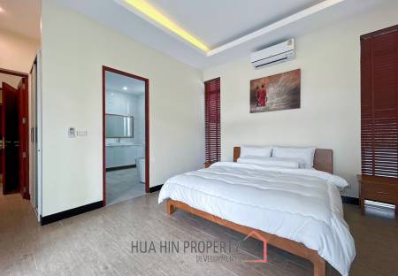 BLACK LOTUS : Quality 4 Bed Pool Villa