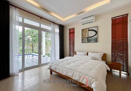 BLACK LOTUS : Quality 4 Bed Pool Villa