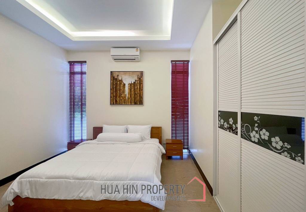 BLACK LOTUS : Quality 4 Bed Pool Villa