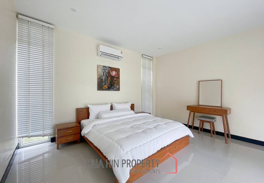 BLACK LOTUS : Quality 4 Bed Pool Villa