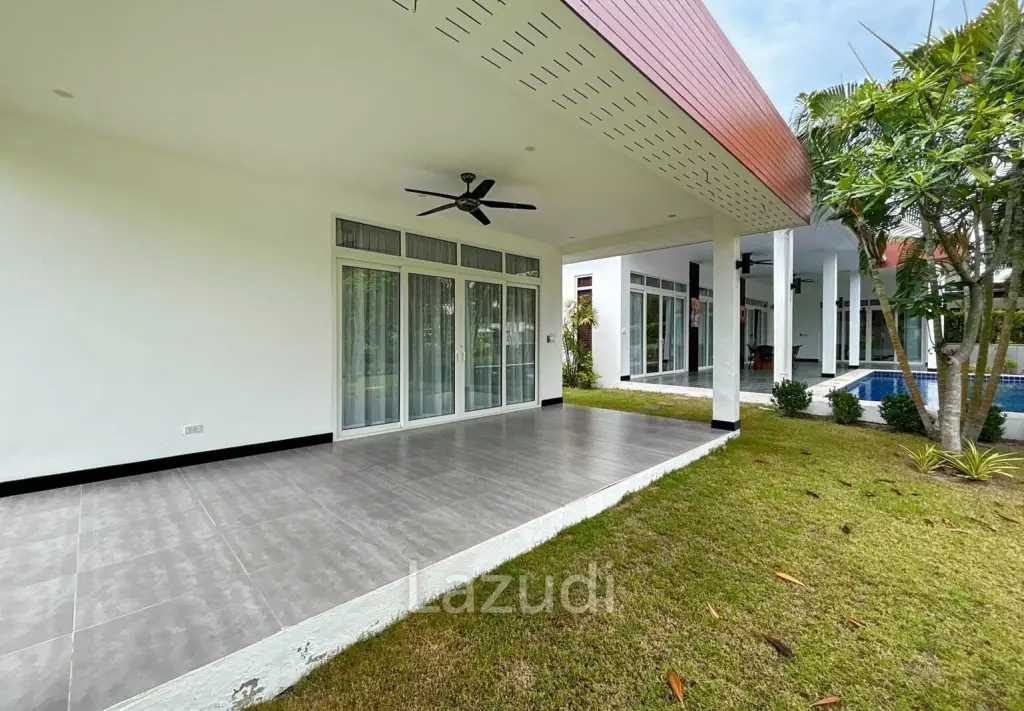 BLACK LOTUS : Quality 4 Bed Pool Villa