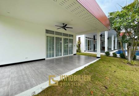 BLACK LOTUS : Quality 4 Bed Pool Villa