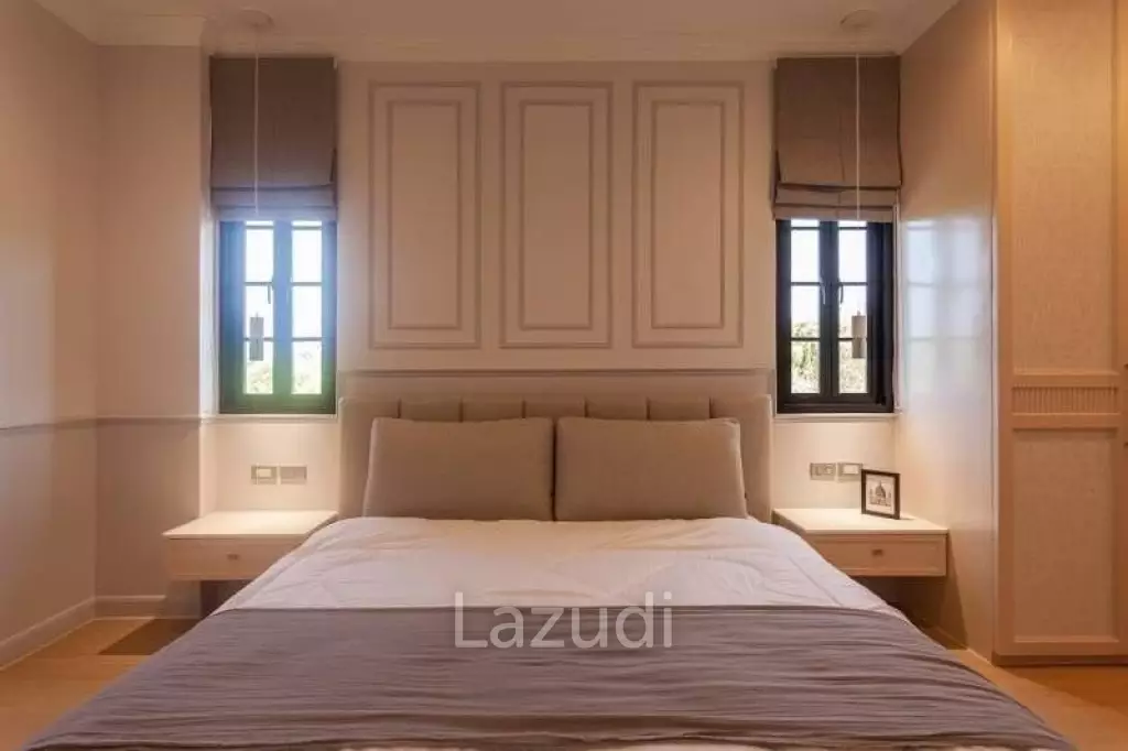 3 Bed 4 Bath 380 SQ.M Pool Villa in Jomtien