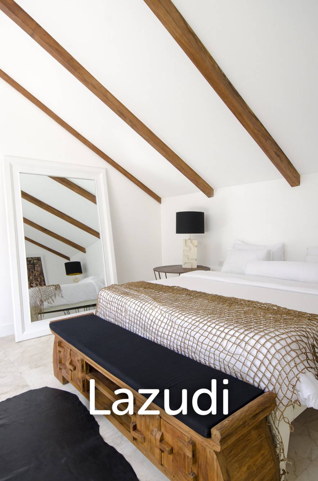 Mediterranean villa walking distance to Pererenan Beach