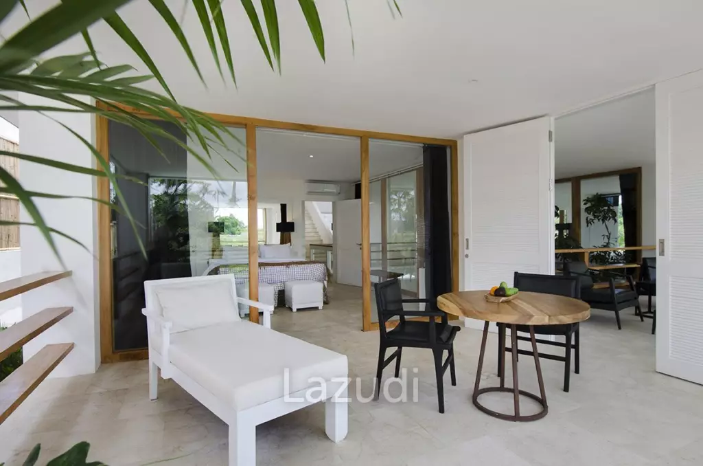 Mediterranean villa walking distance to Pererenan Beach