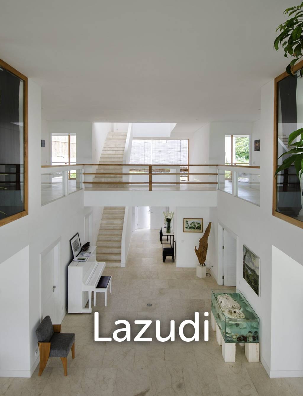Mediterranean villa walking distance to Pererenan Beach