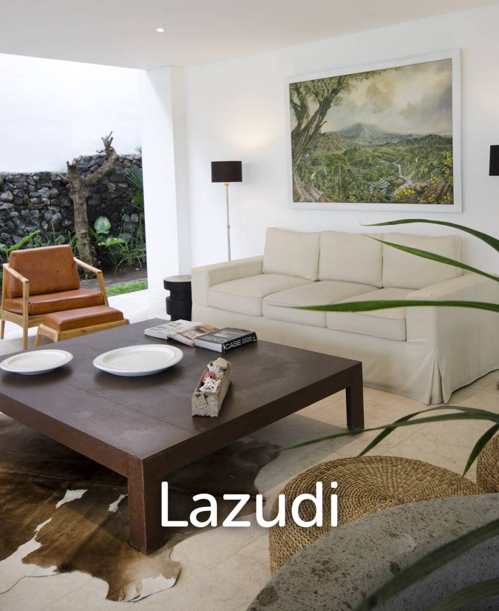 Mediterranean villa walking distance to Pererenan Beach
