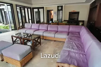 Freehold villa with unobstructed Ocean views in Nusa Dua