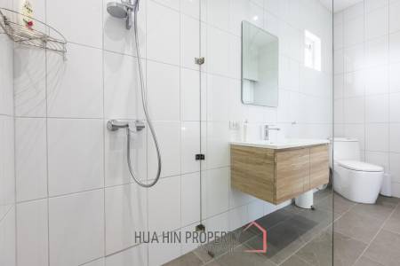 Palm Garden : 5 Bed 4 Bath Pool Villa