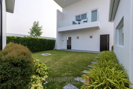Palm Garden : 5 Bed 4 Bath Pool Villa