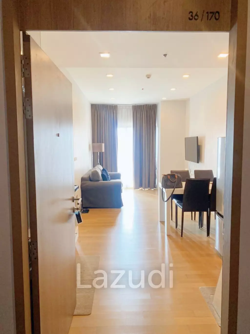 1 Bedroom 1 Bathroom 44 SQ.M Noble Reveal