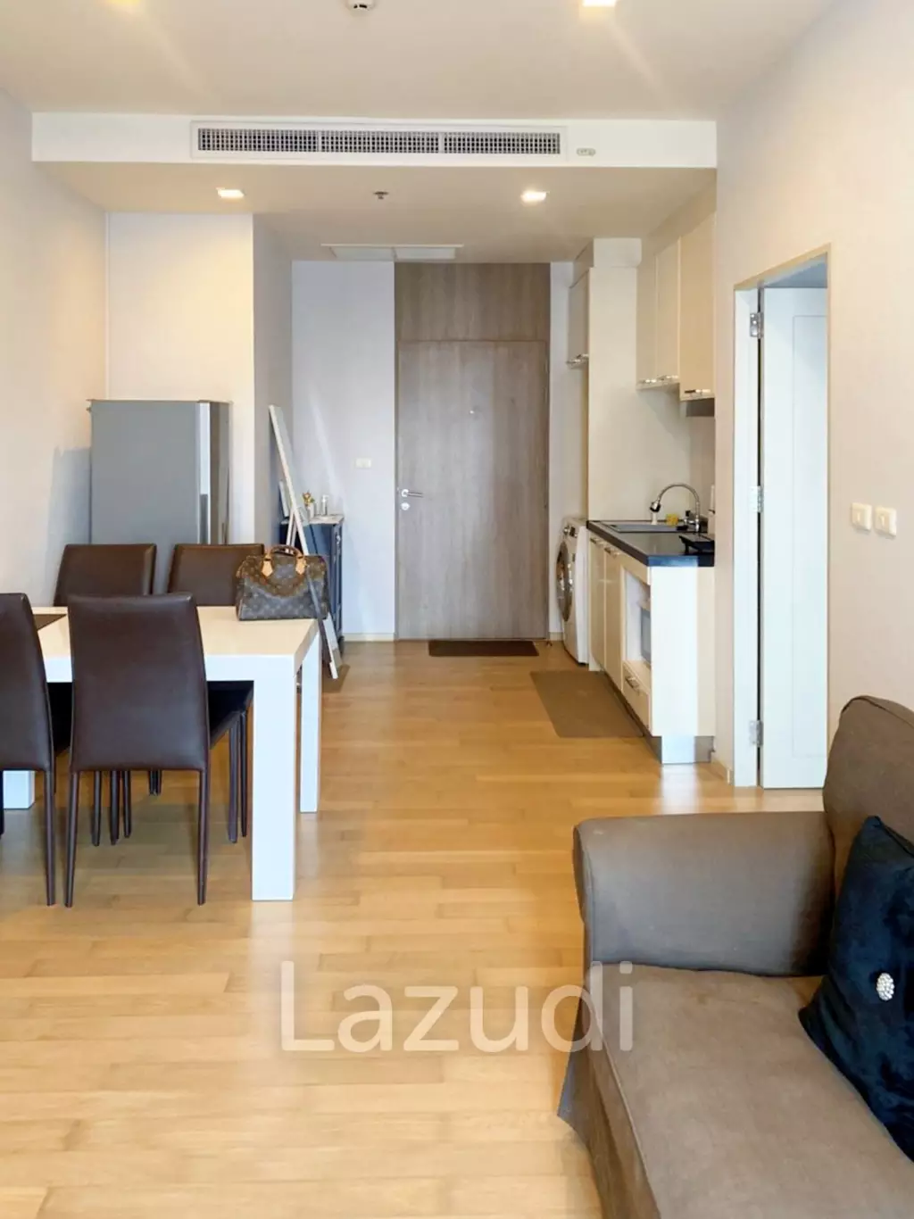 1 Bedroom 1 Bathroom 44 SQ.M Noble Reveal