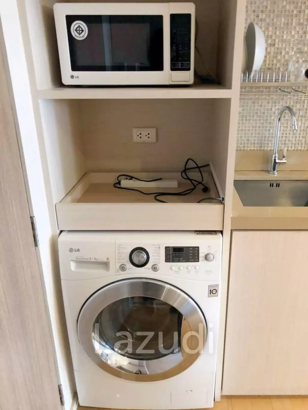 1 Bedroom 1 Bathroom 45 SQ.M Noble Reveal