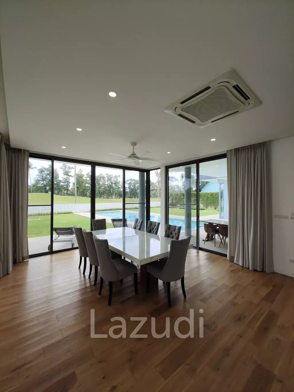 AMAZING PRIVATE 4 BEDROOM POOL VILLA IN LAGUNA