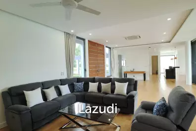 AMAZING PRIVATE 4 BEDROOM POOL VILLA IN LAGUNA